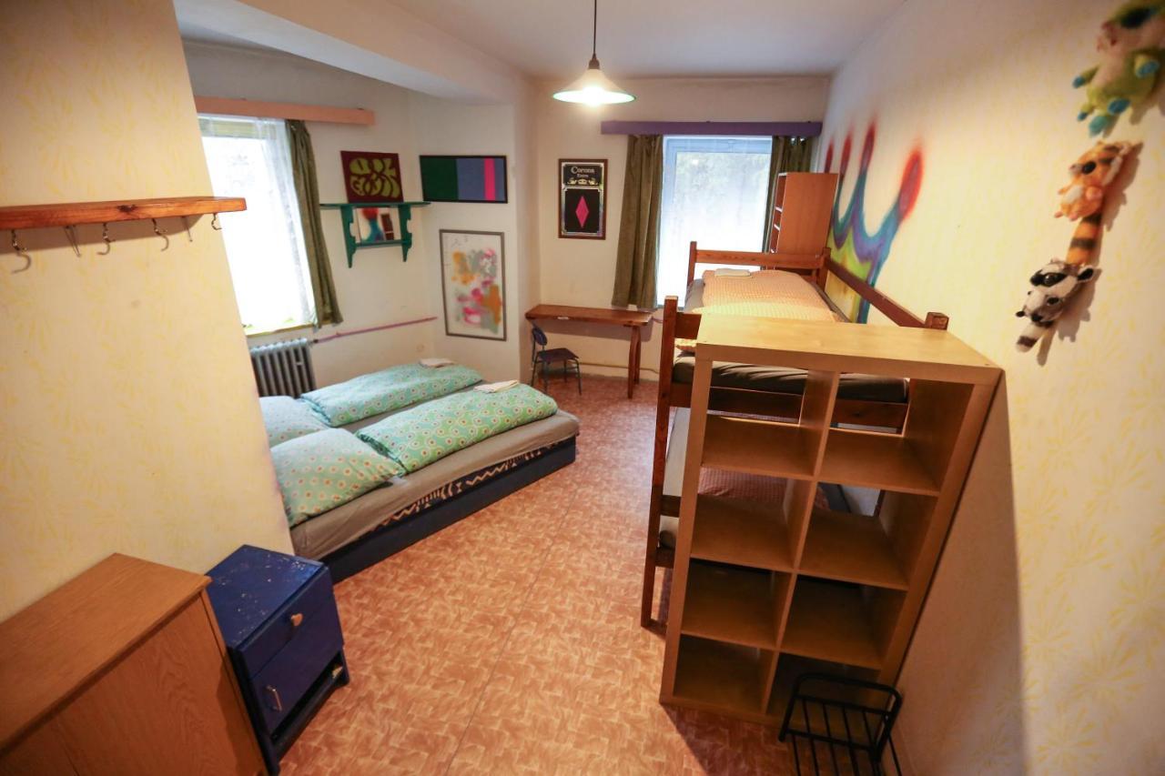 Hostel Klondike Pec pod Sněžkou Eksteriør billede