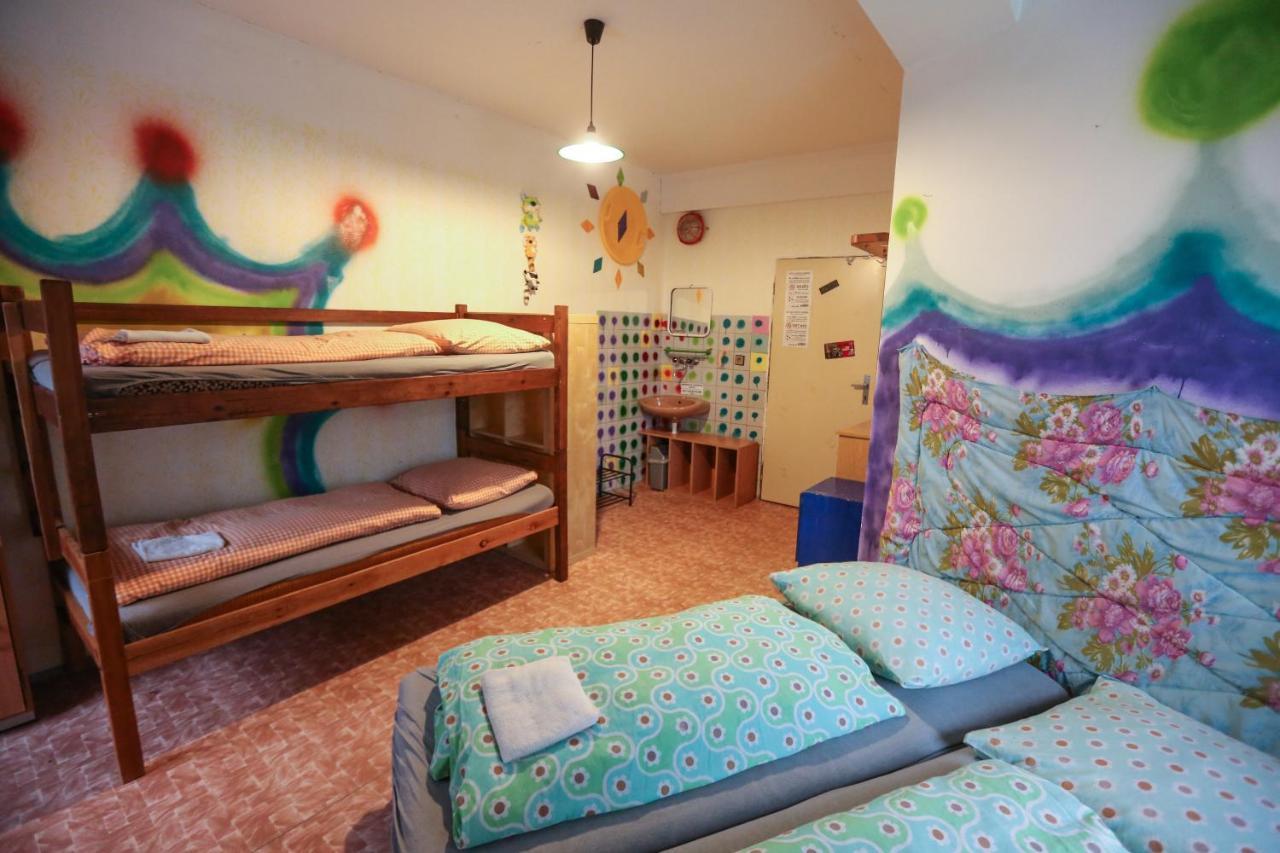 Hostel Klondike Pec pod Sněžkou Eksteriør billede