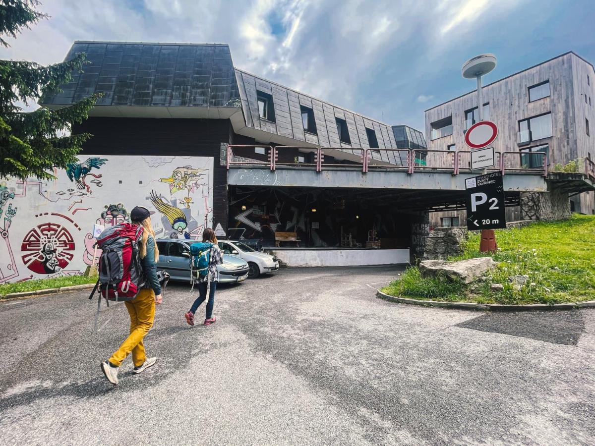 Hostel Klondike Pec pod Sněžkou Eksteriør billede